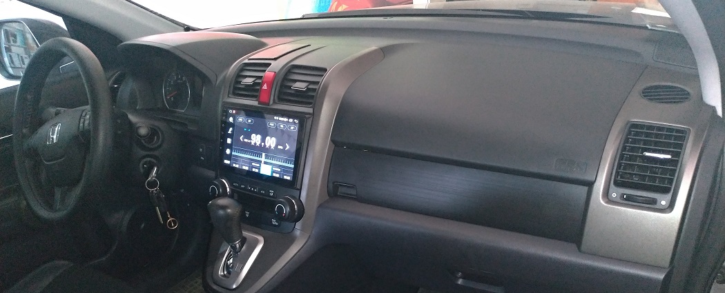 Штатная магнитола Honda CR-V 2007-2011